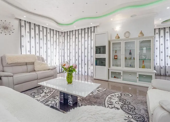 Beautiful In Tar Feriehus *